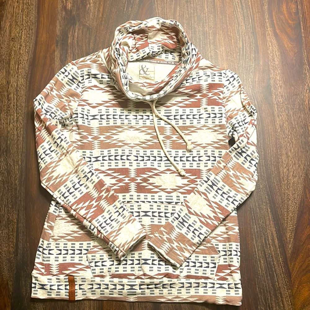 Ampersand Avenue…Crow’s neck sweatshirt Oasis